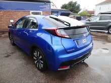 Honda Civic i-VTEC SE Plus 