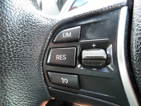 2.0 220i Sport Convertible 2dr Petrol Auto Euro 6 (s/s) (184 ps)