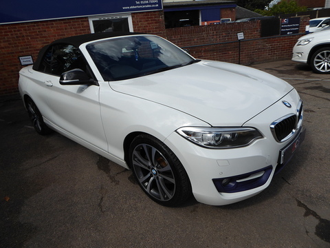 2.0 220i Sport Convertible 2dr Petrol Auto Euro 6 (s/s) (184 ps)