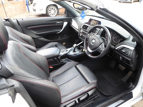 2.0 220i Sport Convertible 2dr Petrol Auto Euro 6 (s/s) (184 ps)