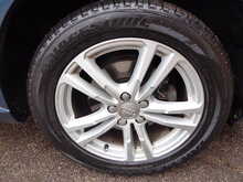 Audi Q3 TFSI CoD S line Edition 