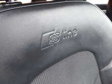 Audi Q3 TFSI CoD S line Edition 