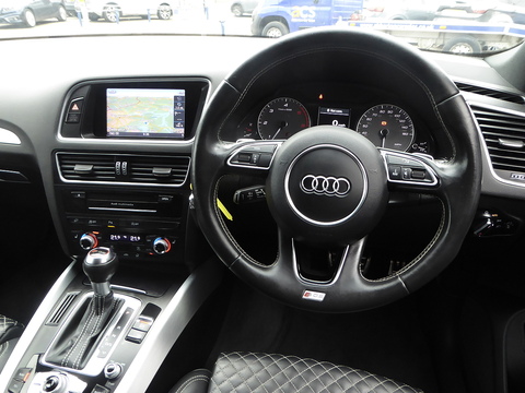 3.0 BiTDI V6 Plus SUV 5dr Diesel Tiptronic quattro Euro 6 (s/s) (340 ps)