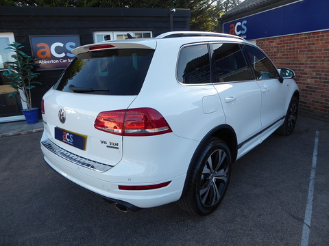 3.0 TDI V6 BlueMotion Tech R-Line SUV 5dr Diesel Tiptronic 4WD Euro 5 (s/s) (245 ps)