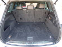 Volkswagen Touareg TDI V6 BlueMotion Tech R-Line 