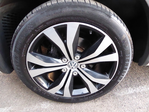 3.0 TDI V6 BlueMotion Tech R-Line SUV 5dr Diesel Tiptronic 4WD Euro 5 (s/s) (245 ps)