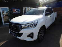 Toyota Hilux D-4D Invincible X 