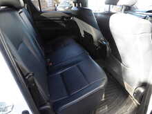Toyota Hilux D-4D Invincible X 