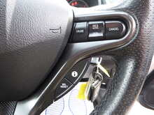 Honda Jazz i-VTEC ES Plus 