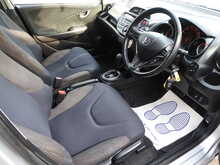 Honda Jazz i-VTEC ES Plus 