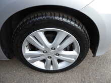 Honda Jazz i-VTEC ES Plus 