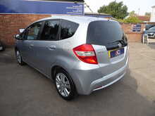 Honda Jazz i-VTEC ES Plus 