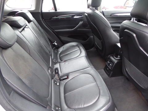 2.0 18d xLine SUV 5dr Diesel Auto xDrive Euro 6 (s/s) (150 ps)