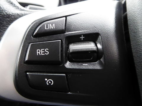 2.0 18d xLine SUV 5dr Diesel Auto xDrive Euro 6 (s/s) (150 ps)