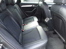 Audi Q3 TFSI CoD S line Edition 