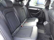 Audi Q3 TFSI CoD S line Edition 