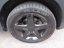 Mercedes-Benz GLA GLA220d AMG Line 