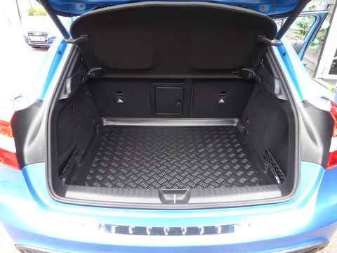 2.1 GLA220d AMG Line SUV 5dr Diesel 7G-DCT 4MATIC Euro 6 (s/s) (177 ps)