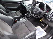 Audi Q3 TDI Black Edition 
