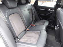 Audi Q3 TDI Black Edition 