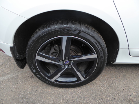 XC60  R-DESIGN LUX NAV D4