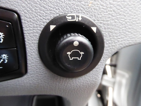 2.2 TDCi 460 HDT Trend Minibus 4dr Diesel Manual L4 H3 (18 seats) (196 g/km, 123 bhp)