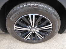 Volkswagen Tiguan TDI BlueMotion Tech SE Navigation 