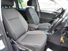 Volkswagen Tiguan TDI BlueMotion Tech SE Navigation 