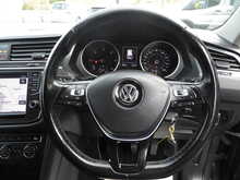 Volkswagen Tiguan TDI BlueMotion Tech SE Navigation 