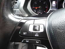 Volkswagen Tiguan TDI BlueMotion Tech SE Navigation 