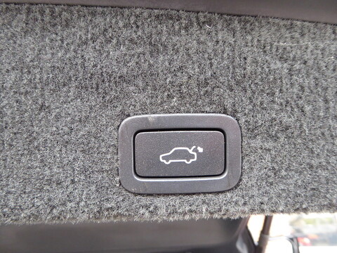 2.4 D5 R-Design Lux Nav SUV 5dr Diesel Geartronic AWD Euro 5 (215 ps)