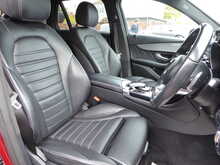 Mercedes-Benz GLC GLC220d AMG Line 