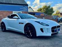 Jaguar F-Type V6 