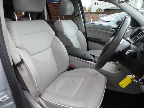 3.0 ML350 V6 BlueTEC AMG Sport SUV 5dr Diesel G-Tronic 4WD Euro 6 (s/s) (258 ps)