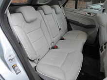 Mercedes-Benz M Class ML350 V6 BlueTEC AMG Sport 