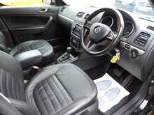 Skoda Yeti TDI SE L 