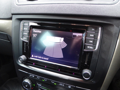 2.0 TDI SE L Outdoor 5dr Diesel DSG 4WD Euro 6 (s/s) (150 ps)