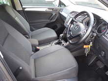 Volkswagen Tiguan TDI BlueMotion Tech SE Navigation 