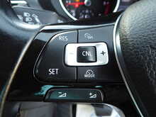 Volkswagen Tiguan TDI BlueMotion Tech SE Navigation 