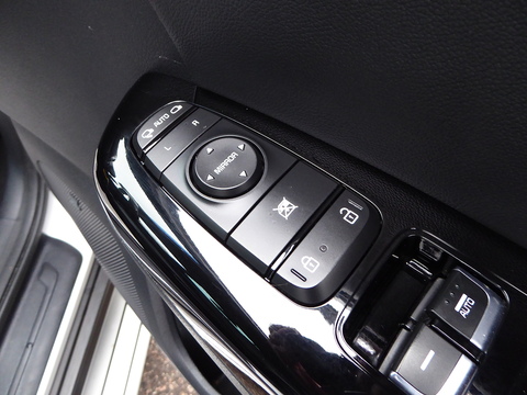 1.7 CRDi 3 SUV 5dr Diesel Manual Euro 6 (s/s) (114 bhp)