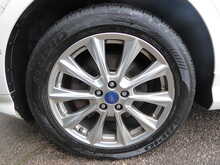 Ford Kuga TDCi EcoBlue Vignale 