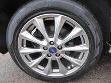 Ford Kuga TDCi EcoBlue Vignale 