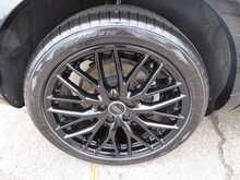 Audi Q3 TFSI CoD Black Edition 