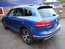 Volkswagen Touareg TDI V6 BlueMotion Tech R-Line 