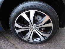 Volkswagen Touareg TDI V6 BlueMotion Tech R-Line 