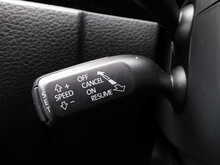 Volkswagen Touareg TDI V6 BlueMotion Tech R-Line 