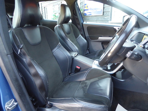 2.0 D4 R-Design Nav SUV 5dr Diesel Auto Euro 6 (s/s) (190 ps)