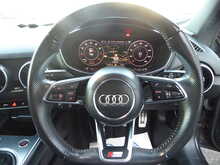 Audi TT TFSI S line 