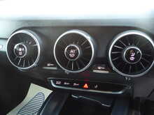 Audi TT TFSI S line 