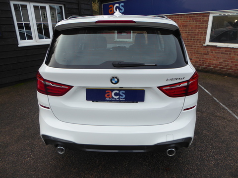 2.0 220d M Sport MPV 5dr Diesel Auto Euro 6 (s/s) (190 ps)